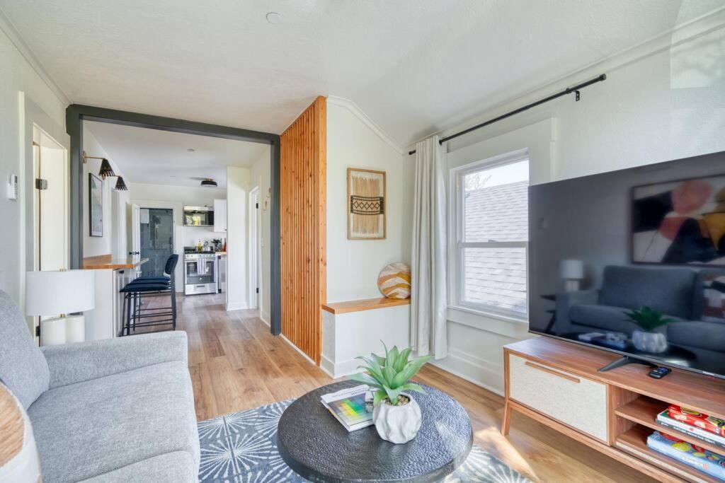 Stay Portland Collection - Portland Oasis - Stylish 4Br Home In Nob Hill Екстериор снимка