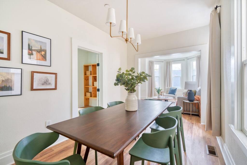 Stay Portland Collection - Portland Oasis - Stylish 4Br Home In Nob Hill Екстериор снимка